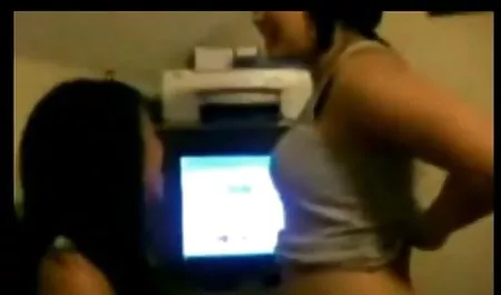Curvy ebony teen fucked შემდეგ workout